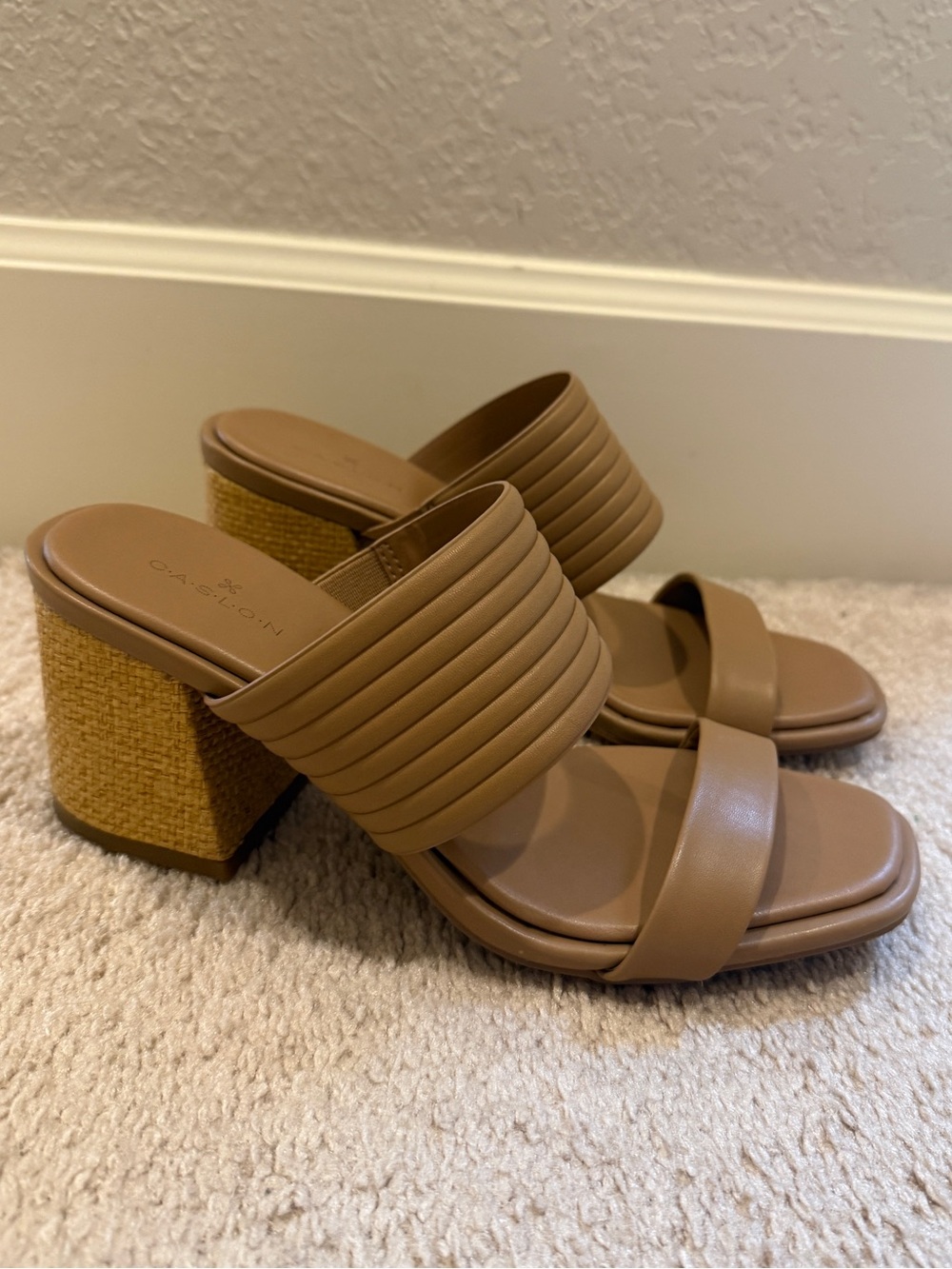 Caslon Tan Block Heel Slide Sandals